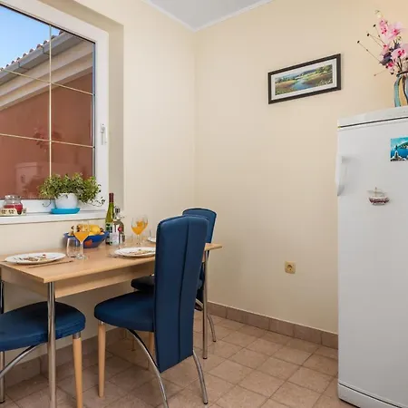 아파트 Barbara, Sea View With Terrace Near Opatija *