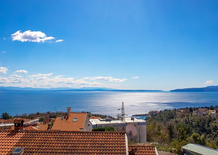 아파트 Barbara, Sea View With Terrace Near Opatija