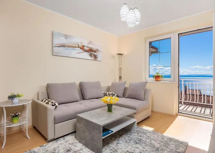 아파트 Barbara, Sea View With Terrace Near Opatija *