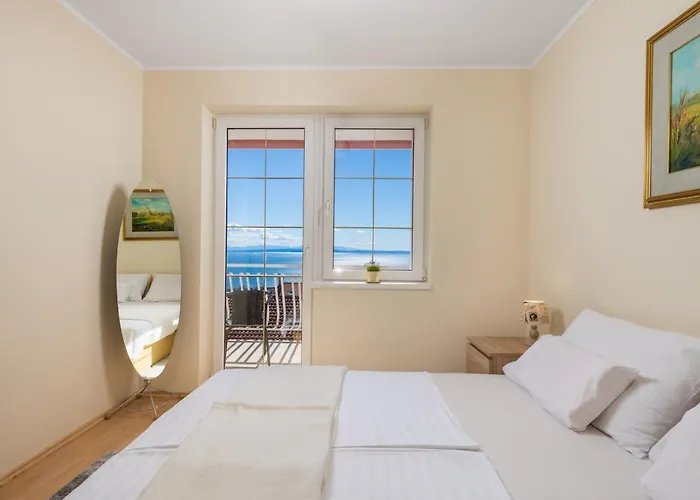 Barbara, Sea View With Terrace Near Opatija Apartman