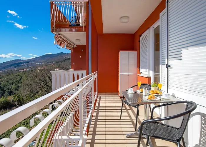 Barbara, Sea View With Terrace Near Opatija Icici