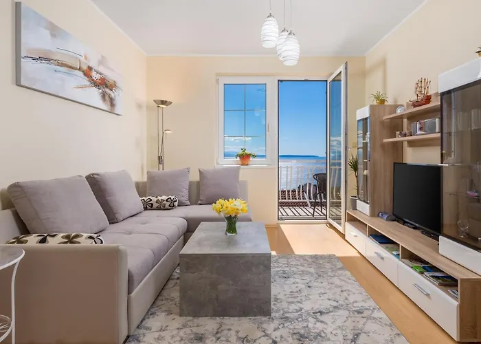 Barbara, Sea View With Terrace Near Opatija Icici